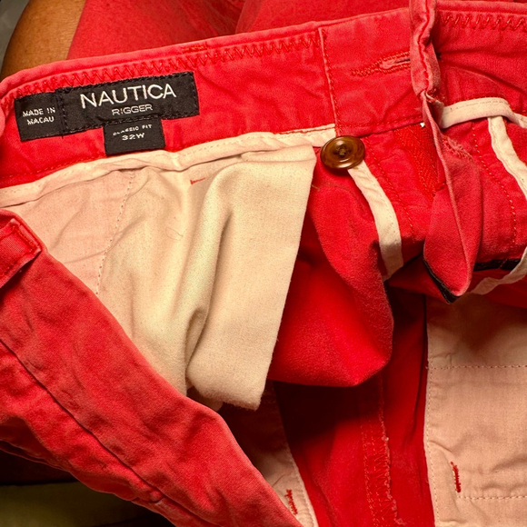 Men's Nautica Red Shorts Size 32W - Picture 7 of 7